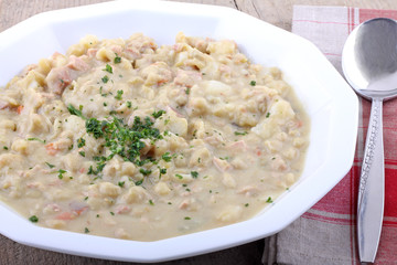 Erbsensuppe
