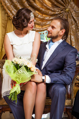 Obraz premium romantic evening date in hotel room