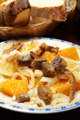 Insalata con arance e aringa