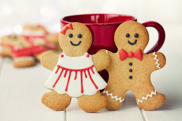 Gingerbread couple