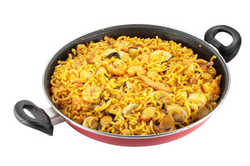 Noodle paella