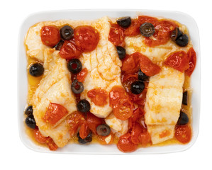 Baccalà con pomodorini e olive nere