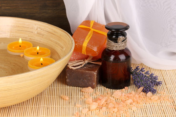 Bottle with aromatic oils with accessories for relaxation