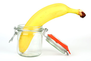 Banane im Einmachglas