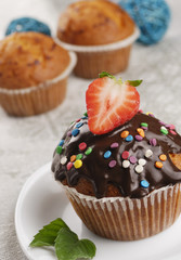 Chocolate muffin with strawbarry