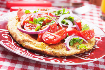 Frittata with tomato salad