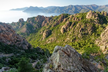 Fototapeta na wymiar Korsyka wyspa krajobraz wybrzeża