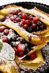 pancakes with berries