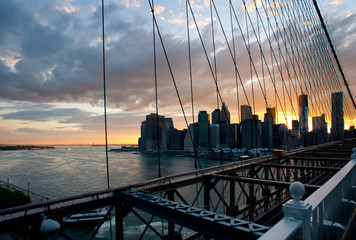 Panoramic shot of Manhattan skyline and Liberty island 