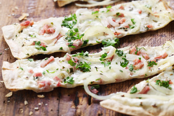 Elsässer Flammkuchen