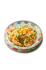 spaghetti with shrimp and zucchinis