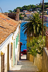 Obraz premium Colorful narrow street in Mali Losinj
