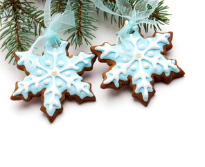 Snowflake gingerbread cookies