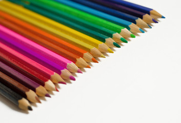 Цветные карандаши