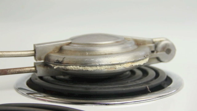 Part three of sequence making a baked bean jaffle