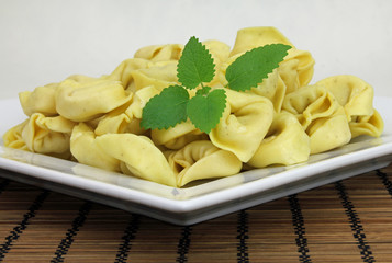 tortelloni mit Käsefülle