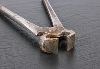 Breite Kneifzange - Bei&szlig;zange