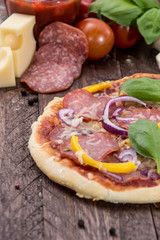 Salami Pizza