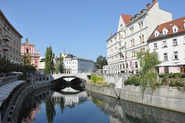 Fototapeta na wymiar Ljubljana centrum miasta