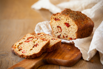 Sundried tomato bread