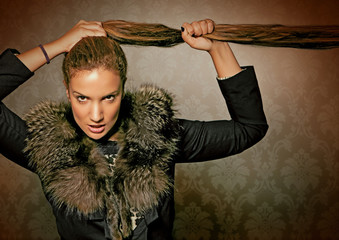 fur 03/wild luxus lady with furcoat