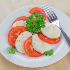 Tomaten mit Mozzarella
