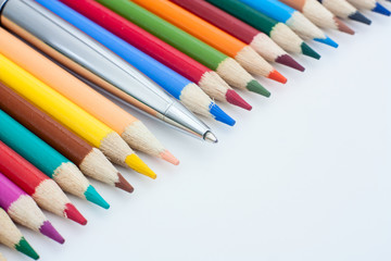 Color pencils and pen
