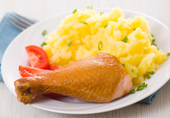 chicken and mashed potato