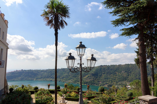 1,019 件の最適な Nemi 画像、ストック写真、ベクター Adobe Stock