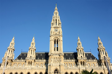 Fototapeta na wymiar Rathaus w Wiedniu, Austria