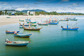 Fototapeta na wymiar Hua-Hin beach. i łodzi,