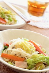野菜たっぷり焼きビーフン