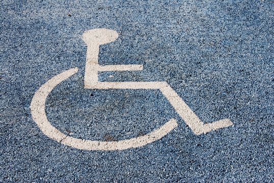 Símbolo de estacionamiento para discapacitados