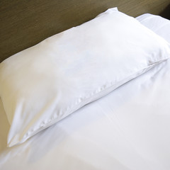 Obraz premium White pillow