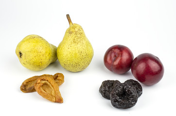 Frisches Obst und Trockenobst