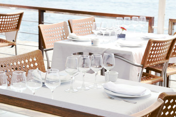 close-up catering table set