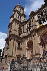 Fototapeta na wymiar Widok z boku z Katedry Malaga, Hiszpania