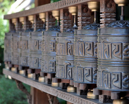 Tibetan bells