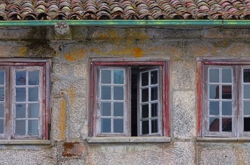 Fototapeta na wymiar Fenster mediterran - window mediterranean 01