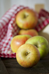 Frische Äpfel