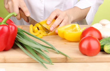 Chopping food ingredients