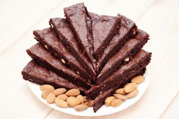 brownie with almonds
