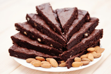 brownie with almonds