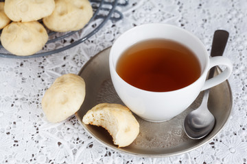 Teestunde mit Gebäck