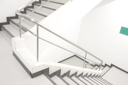 Staircase building