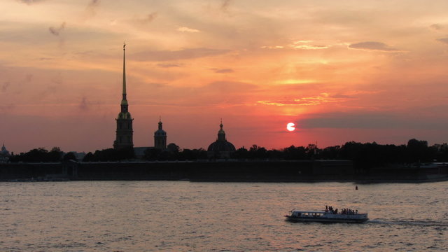 Sunset over Peter and Paul fortress in Saint-Petersburg, Russia 