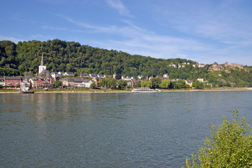 Fototapeta premium Sankt Goar im Mittelrheintal nahe der Loreley
