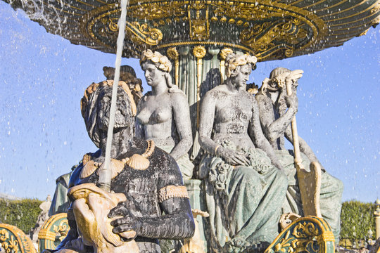 La Fontaine des Fleuves, Place de la Concorde, Paris