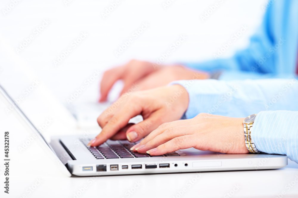 Leinwandbilder hands with a computer keyboard.