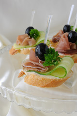 Canapes with ham